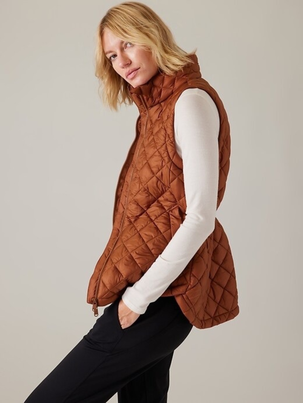 Athleta Whisper Featherless Puffer Vest Quilted Gorpcore Minimalist Utility Fall